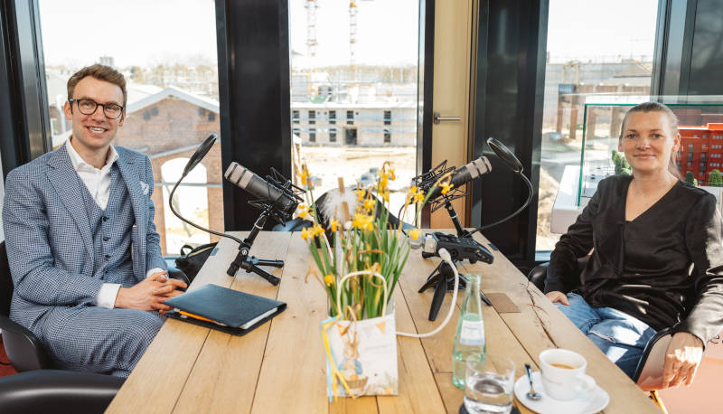 Tilman Gartmeier im Podcast mit Immobiléros-Frontfrau Ivette Wagner